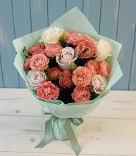 Букет цветов из:  Розы в Юганце