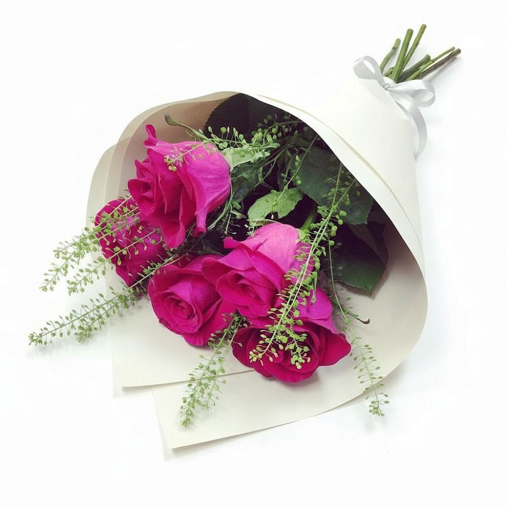 Букет цветов из: Розы в Юганце