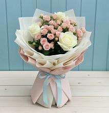 Букет цветов из:  Розы #REPLACE_PRED# Юганце