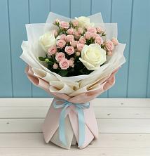 Букет цветов из:  Розы в Юганце
