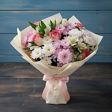 Букет цветов из:  Хризантемы, Альстромерии и Розы в Юганце