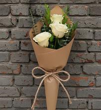Букет цветов из:  Розы в Юганце