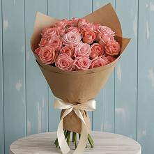 Букет цветов из:  Розы в Юганце