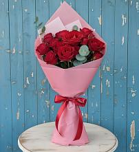 Букет цветов из:  Розы в Юганце