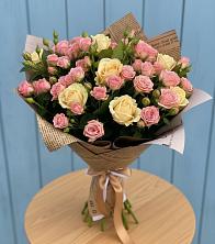 Букет цветов из:  Розы в Юганце