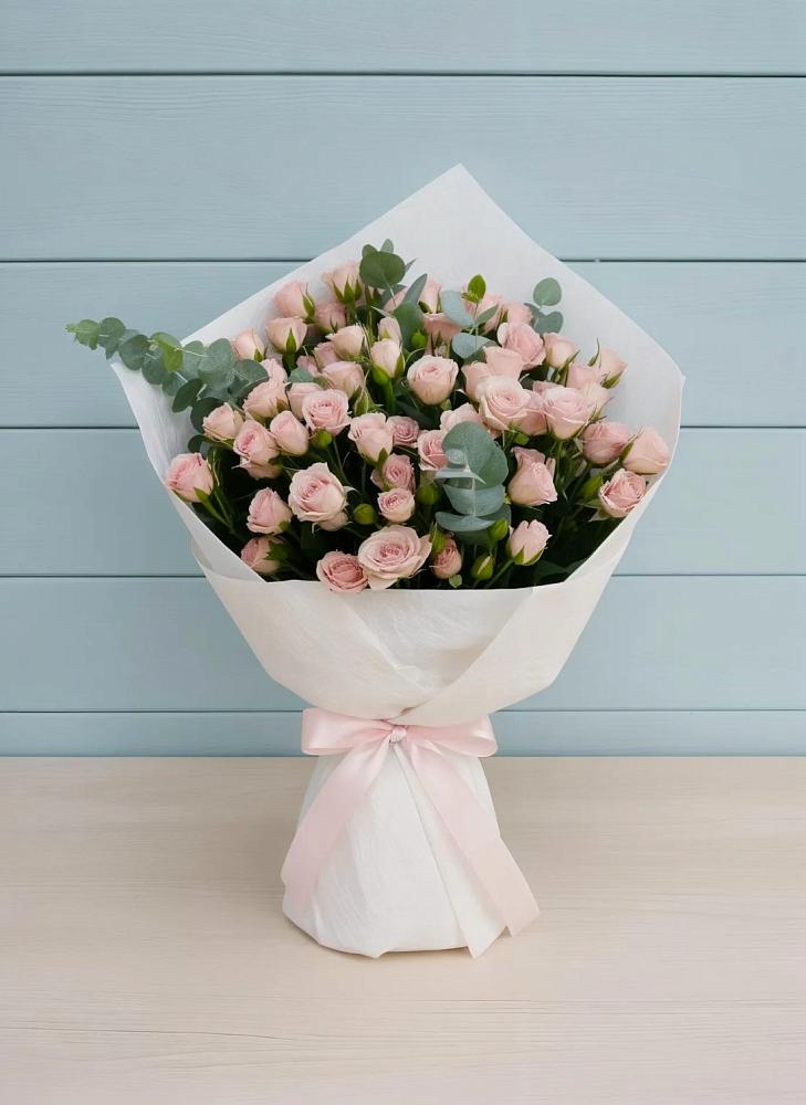 Букет цветов из: Розы в Юганце