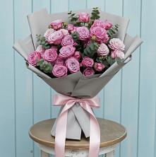 Букет цветов из:  Розы в Юганце